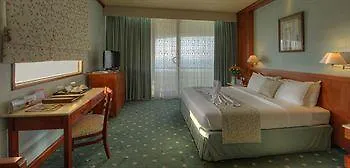 מלון Occidental Sharjah Grand